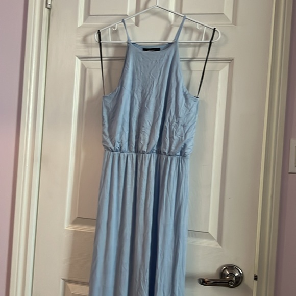 Light blue halter maxi dress from forever 21. Slit on one side. - Picture 2 of 5